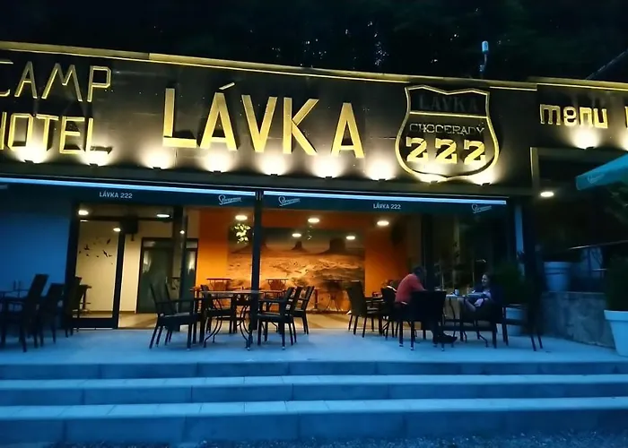 Lavka فندق *